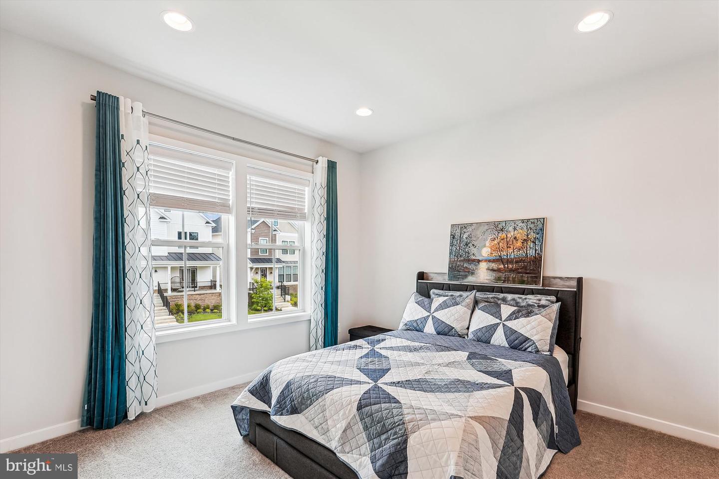 42023 SPRING AIR DR, BRAMBLETON, Virginia 20148, 5 Bedrooms Bedrooms, ,3 BathroomsBathrooms,Residential,For sale,42023 SPRING AIR DR,VALO2097812 MLS # VALO2097812