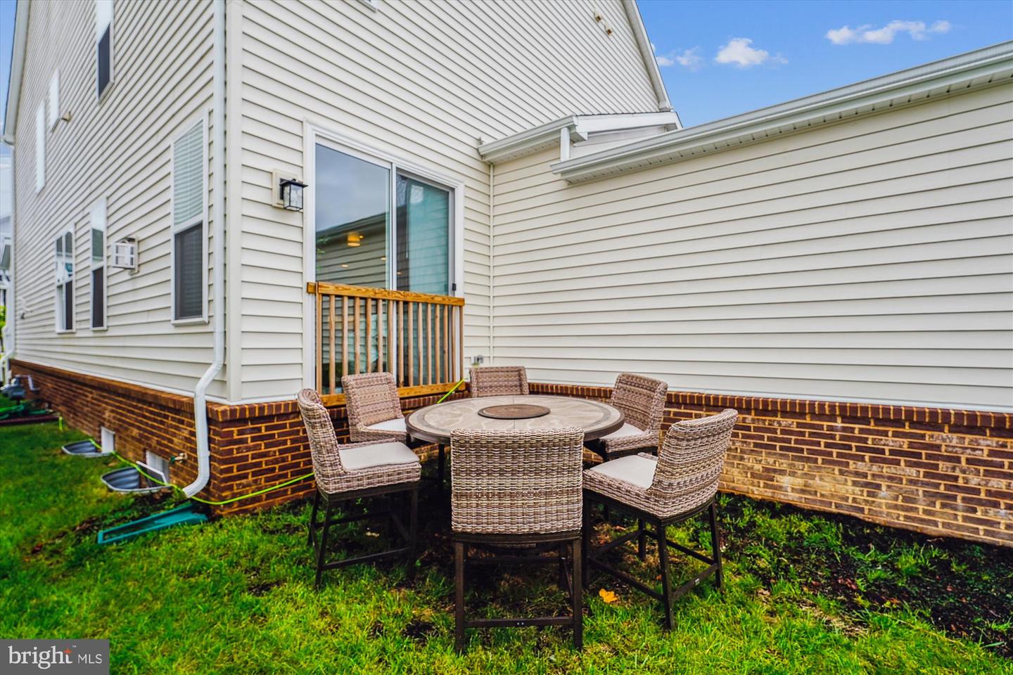 42023 SPRING AIR DR, BRAMBLETON, Virginia 20148, 5 Bedrooms Bedrooms, ,3 BathroomsBathrooms,Residential,For sale,42023 SPRING AIR DR,VALO2097812 MLS # VALO2097812