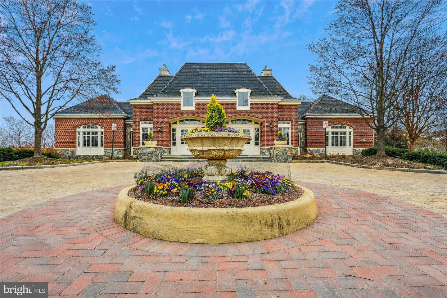 42023 SPRING AIR DR, BRAMBLETON, Virginia 20148, 5 Bedrooms Bedrooms, ,3 BathroomsBathrooms,Residential,For sale,42023 SPRING AIR DR,VALO2097812 MLS # VALO2097812