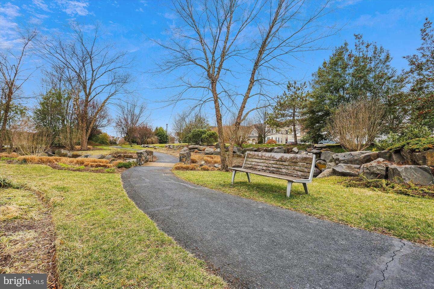 42023 SPRING AIR DR, BRAMBLETON, Virginia 20148, 5 Bedrooms Bedrooms, ,3 BathroomsBathrooms,Residential,For sale,42023 SPRING AIR DR,VALO2097812 MLS # VALO2097812