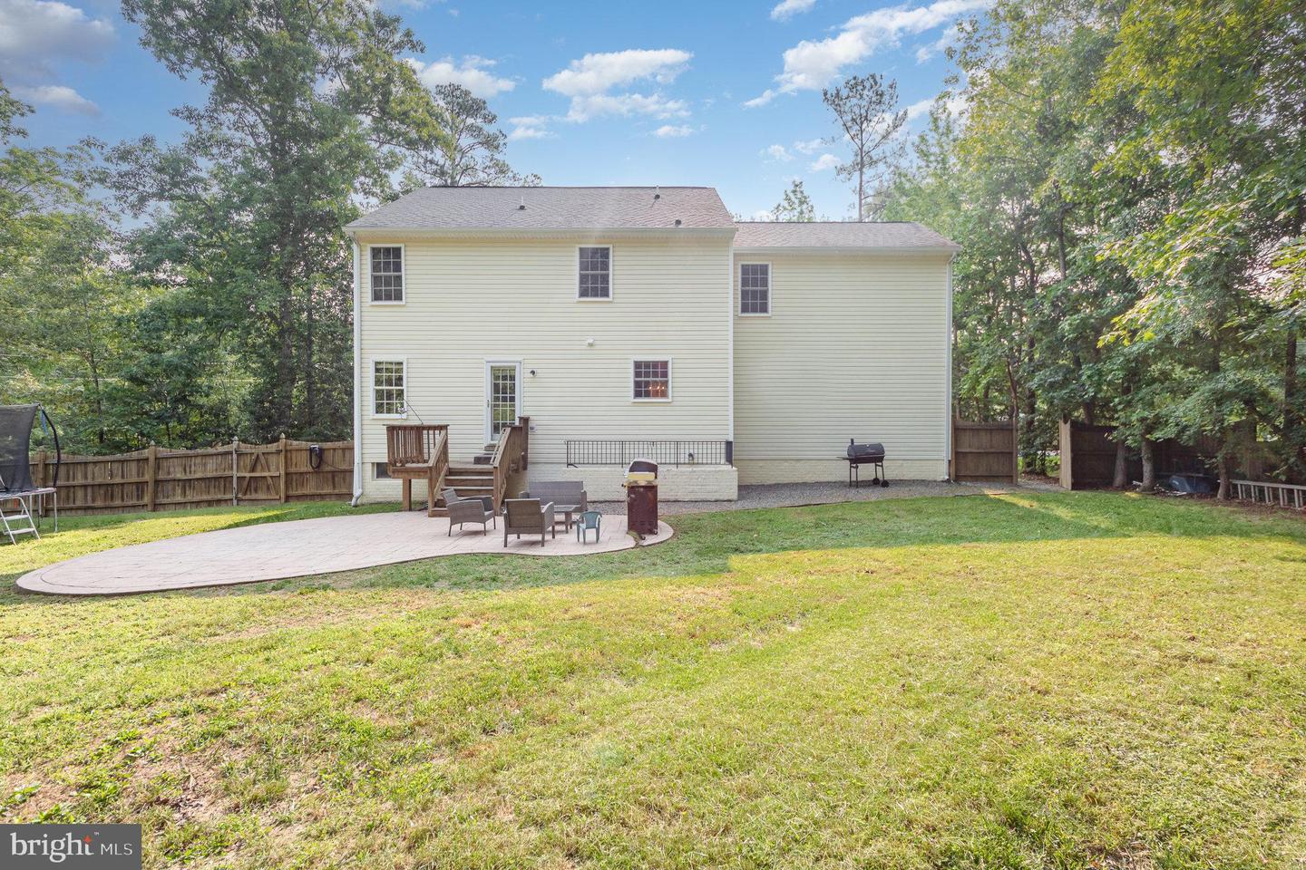 609 WRIGHT DR, RUTHER GLEN, Virginia 22546, 5 Bedrooms Bedrooms, ,3 BathroomsBathrooms,Residential,For sale,609 WRIGHT DR,VACV2008206 MLS # VACV2008206