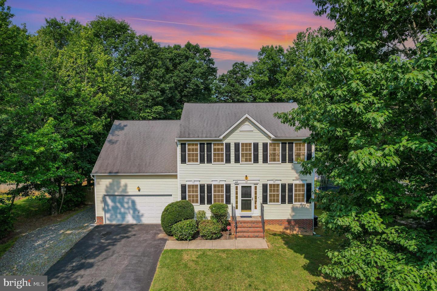609 WRIGHT DR, RUTHER GLEN, Virginia 22546, 5 Bedrooms Bedrooms, ,3 BathroomsBathrooms,Residential,For sale,609 WRIGHT DR,VACV2008206 MLS # VACV2008206