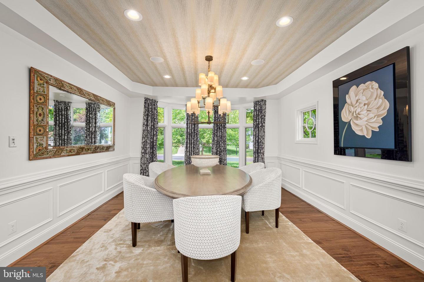 777 3RD ST, HERNDON, Virginia 20170, 5 Bedrooms Bedrooms, ,5 BathroomsBathrooms,Residential,For sale,777 3RD ST,VAFX2243376 MLS # VAFX2243376