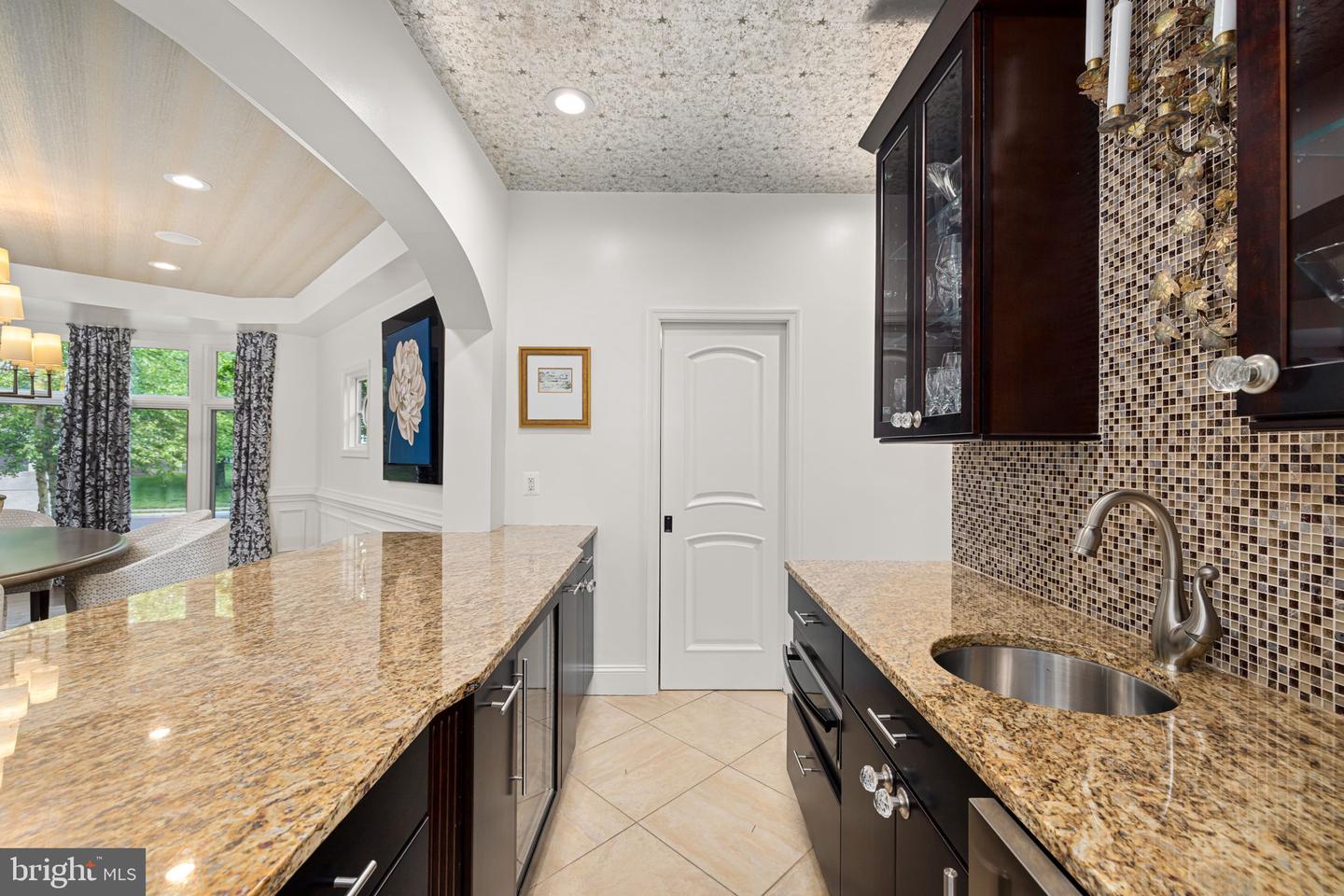 777 3RD ST, HERNDON, Virginia 20170, 5 Bedrooms Bedrooms, ,5 BathroomsBathrooms,Residential,For sale,777 3RD ST,VAFX2243376 MLS # VAFX2243376