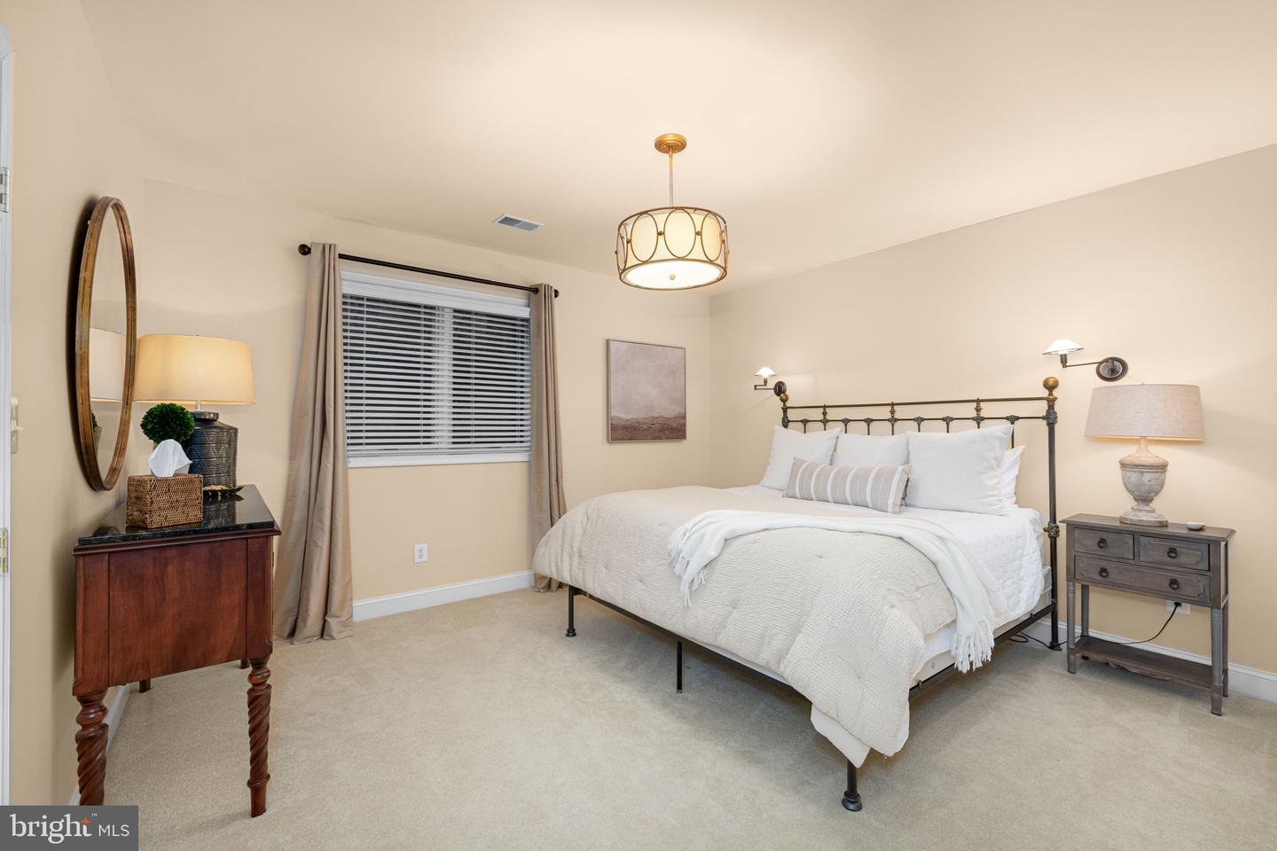 777 3RD ST, HERNDON, Virginia 20170, 5 Bedrooms Bedrooms, ,5 BathroomsBathrooms,Residential,For sale,777 3RD ST,VAFX2243376 MLS # VAFX2243376
