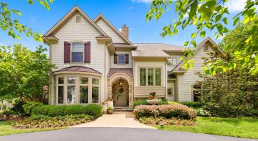 777 3RD ST, HERNDON, Virginia 20170, 5 Bedrooms Bedrooms, ,5 BathroomsBathrooms,Residential,For sale,777 3RD ST,VAFX2243376 MLS # VAFX2243376
