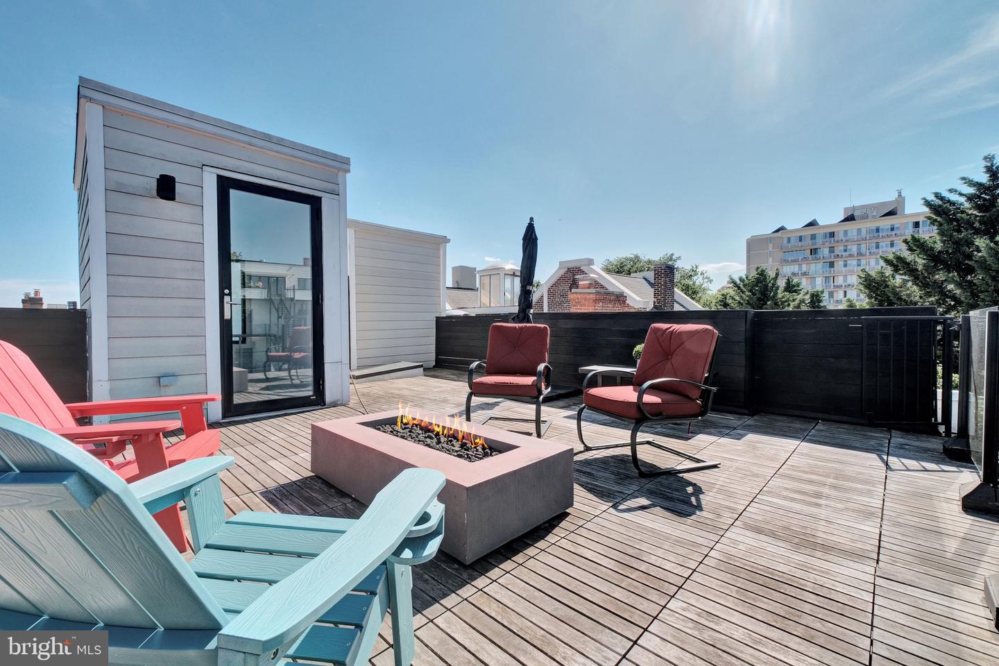 1837 WYOMING AVE NW #D, WASHINGTON, District Of Columbia 20009, 2 Bedrooms Bedrooms, ,2 BathroomsBathrooms,Residential,For sale,1837 WYOMING AVE NW #D,DCDC2202604 MLS # DCDC2202604