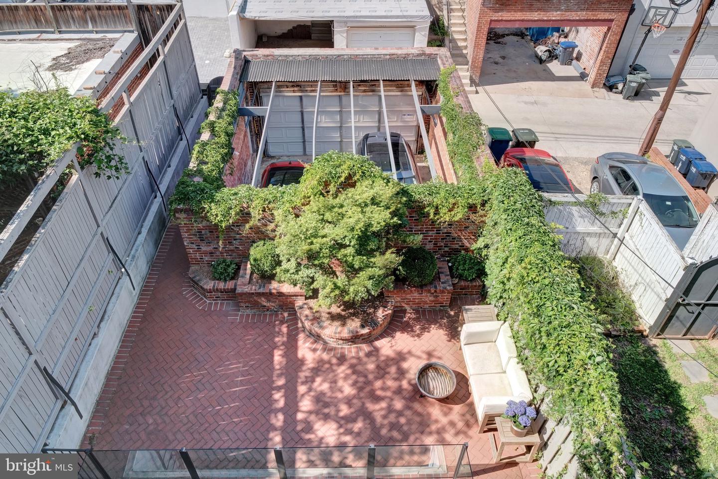 1837 WYOMING AVE NW #D, WASHINGTON, District Of Columbia 20009, 2 Bedrooms Bedrooms, ,2 BathroomsBathrooms,Residential,For sale,1837 WYOMING AVE NW #D,DCDC2202604 MLS # DCDC2202604