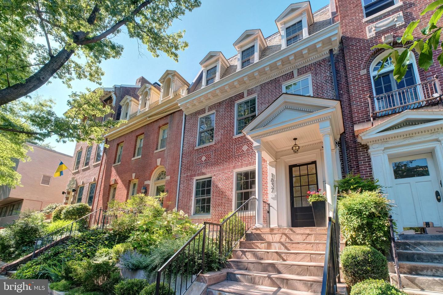 1837 WYOMING AVE NW #D, WASHINGTON, District Of Columbia 20009, 2 Bedrooms Bedrooms, ,2 BathroomsBathrooms,Residential,For sale,1837 WYOMING AVE NW #D,DCDC2202604 MLS # DCDC2202604