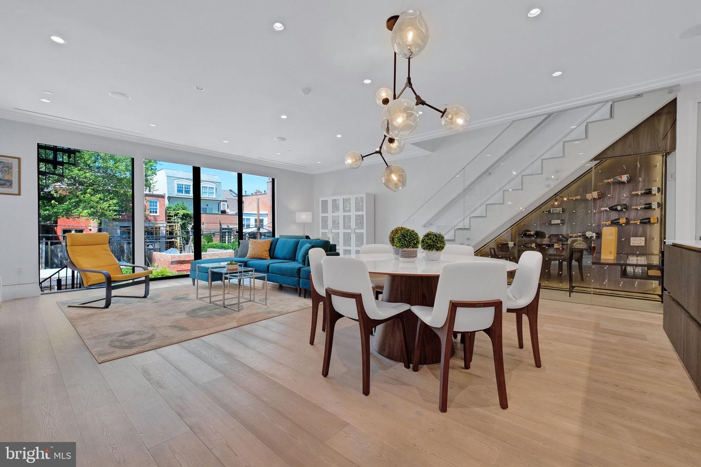 1837 WYOMING AVE NW #D, WASHINGTON, District Of Columbia 20009, 2 Bedrooms Bedrooms, ,2 BathroomsBathrooms,Residential,For sale,1837 WYOMING AVE NW #D,DCDC2202604 MLS # DCDC2202604