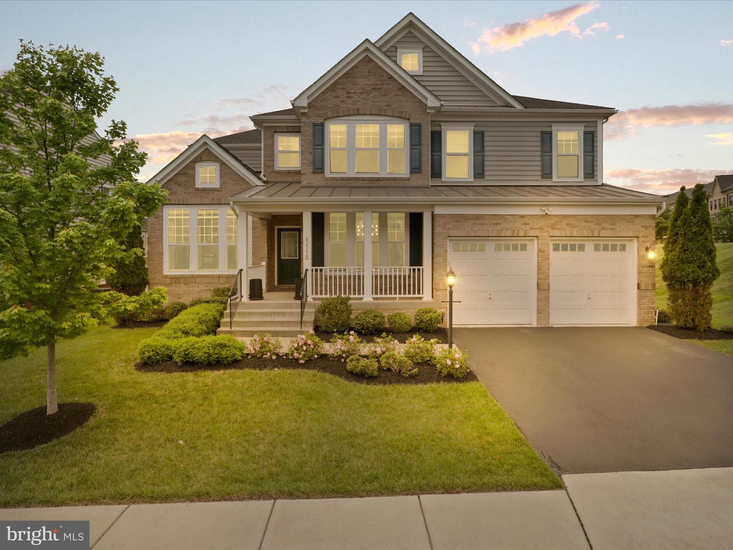 42350 STONEMONT CIR, ASHBURN, Virginia 20148, 6 Bedrooms Bedrooms, ,5 BathroomsBathrooms,Residential,For sale,42350 STONEMONT CIR,VALO2097914 MLS # VALO2097914
