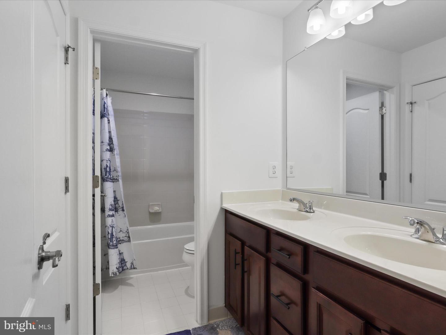 42350 STONEMONT CIR, ASHBURN, Virginia 20148, 6 Bedrooms Bedrooms, ,5 BathroomsBathrooms,Residential,For sale,42350 STONEMONT CIR,VALO2097914 MLS # VALO2097914