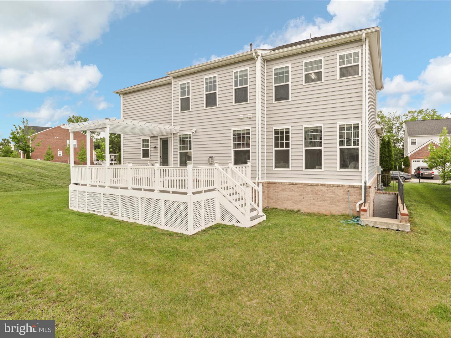42350 STONEMONT CIR, ASHBURN, Virginia 20148, 6 Bedrooms Bedrooms, ,5 BathroomsBathrooms,Residential,For sale,42350 STONEMONT CIR,VALO2097914 MLS # VALO2097914