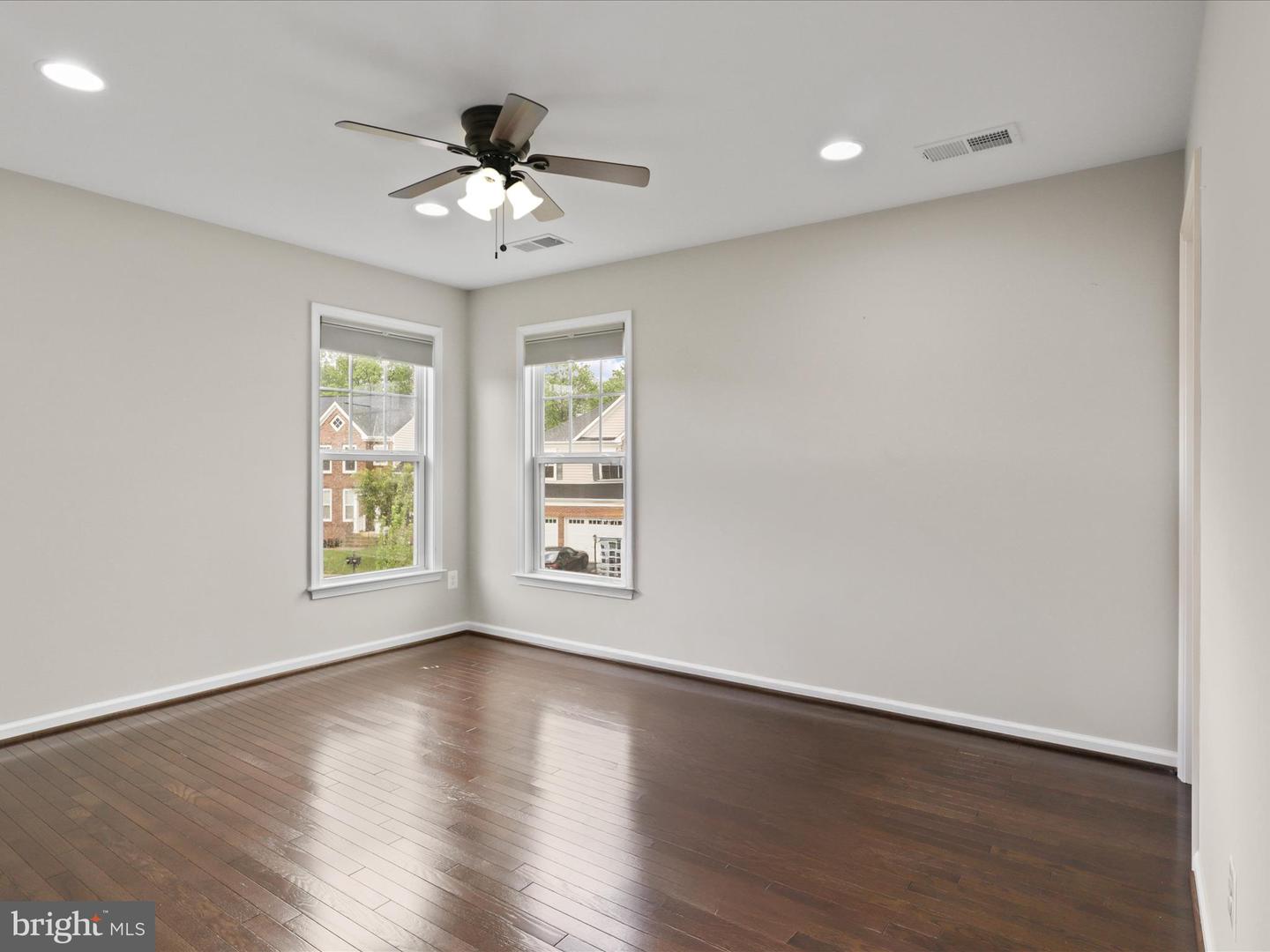 42350 STONEMONT CIR, ASHBURN, Virginia 20148, 6 Bedrooms Bedrooms, ,5 BathroomsBathrooms,Residential,For sale,42350 STONEMONT CIR,VALO2097914 MLS # VALO2097914