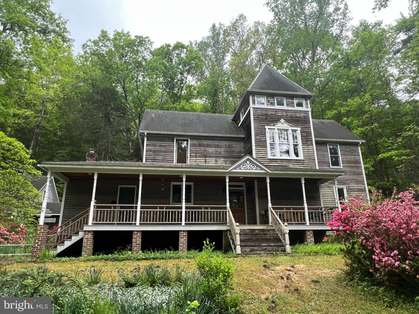 177 CEDAR HILL RD, STRASBURG, Virginia 22657, 5 Bedrooms Bedrooms, ,5 BathroomsBathrooms,Residential,For sale,177 CEDAR HILL RD,VASH2011580 MLS # VASH2011580