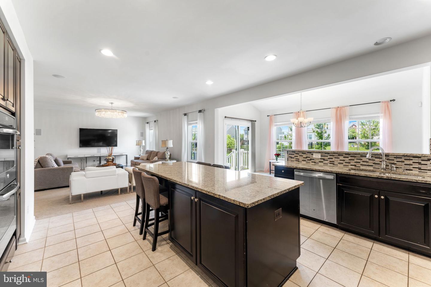 25541 EMERSON OAKS DR, ALDIE, Virginia 20105, 4 Bedrooms Bedrooms, ,2 BathroomsBathrooms,Residential,For sale,25541 EMERSON OAKS DR,VALO2097990 MLS # VALO2097990