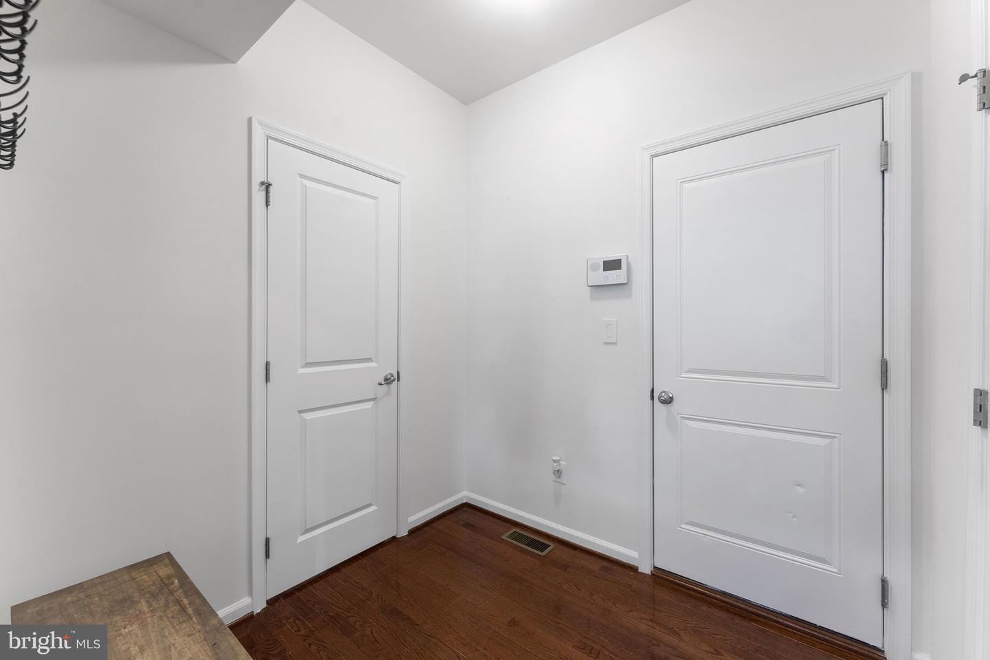 25541 EMERSON OAKS DR, ALDIE, Virginia 20105, 4 Bedrooms Bedrooms, ,2 BathroomsBathrooms,Residential,For sale,25541 EMERSON OAKS DR,VALO2097990 MLS # VALO2097990