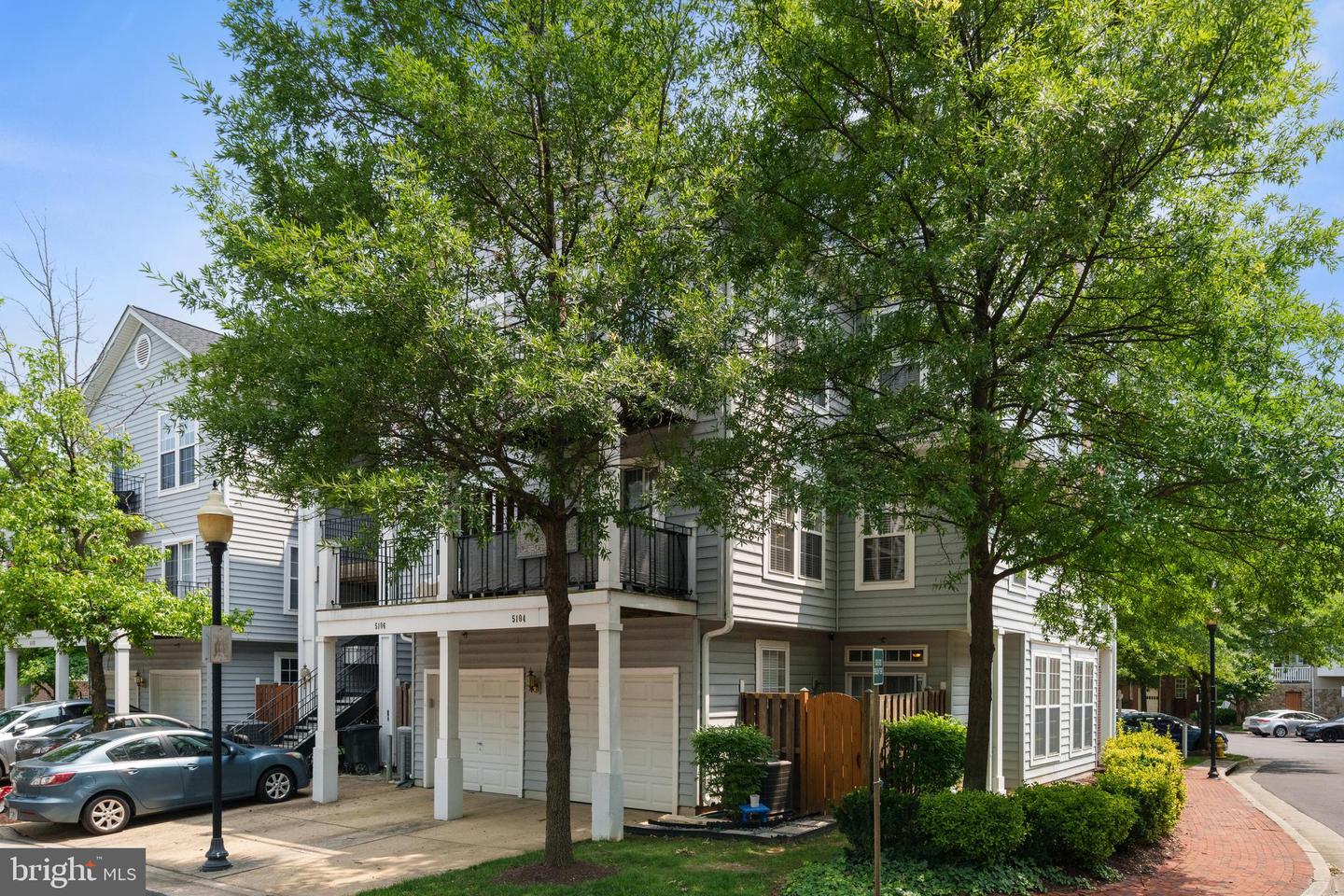 5104 ENGLISH TER, ALEXANDRIA, Virginia 22304, 2 Bedrooms Bedrooms, ,2 BathroomsBathrooms,Residential,For sale,5104 ENGLISH TER,VAAX2045792 MLS # VAAX2045792