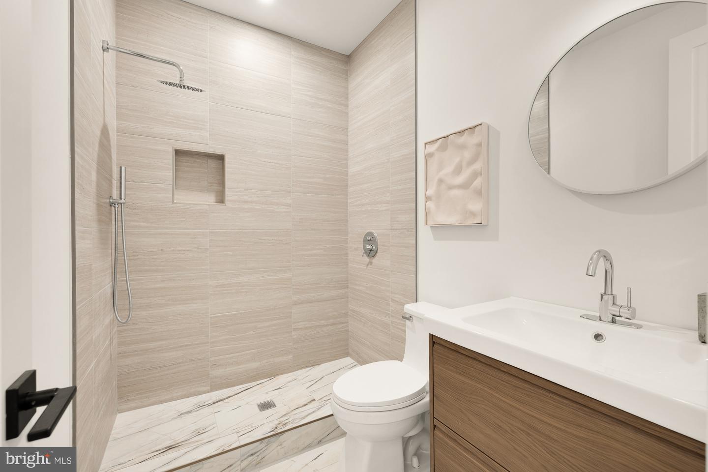 1837 19TH ST NW #1, WASHINGTON, District Of Columbia 20009, 2 Bedrooms Bedrooms, ,2 BathroomsBathrooms,Residential,For sale,1837 19TH ST NW #1,DCDC2202838 MLS # DCDC2202838