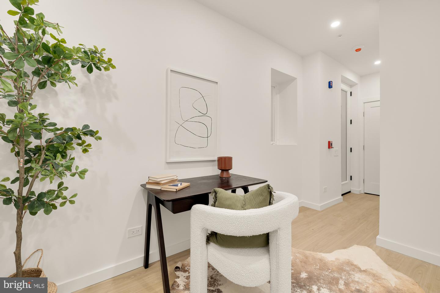 1837 19TH ST NW #1, WASHINGTON, District Of Columbia 20009, 2 Bedrooms Bedrooms, ,2 BathroomsBathrooms,Residential,For sale,1837 19TH ST NW #1,DCDC2202838 MLS # DCDC2202838