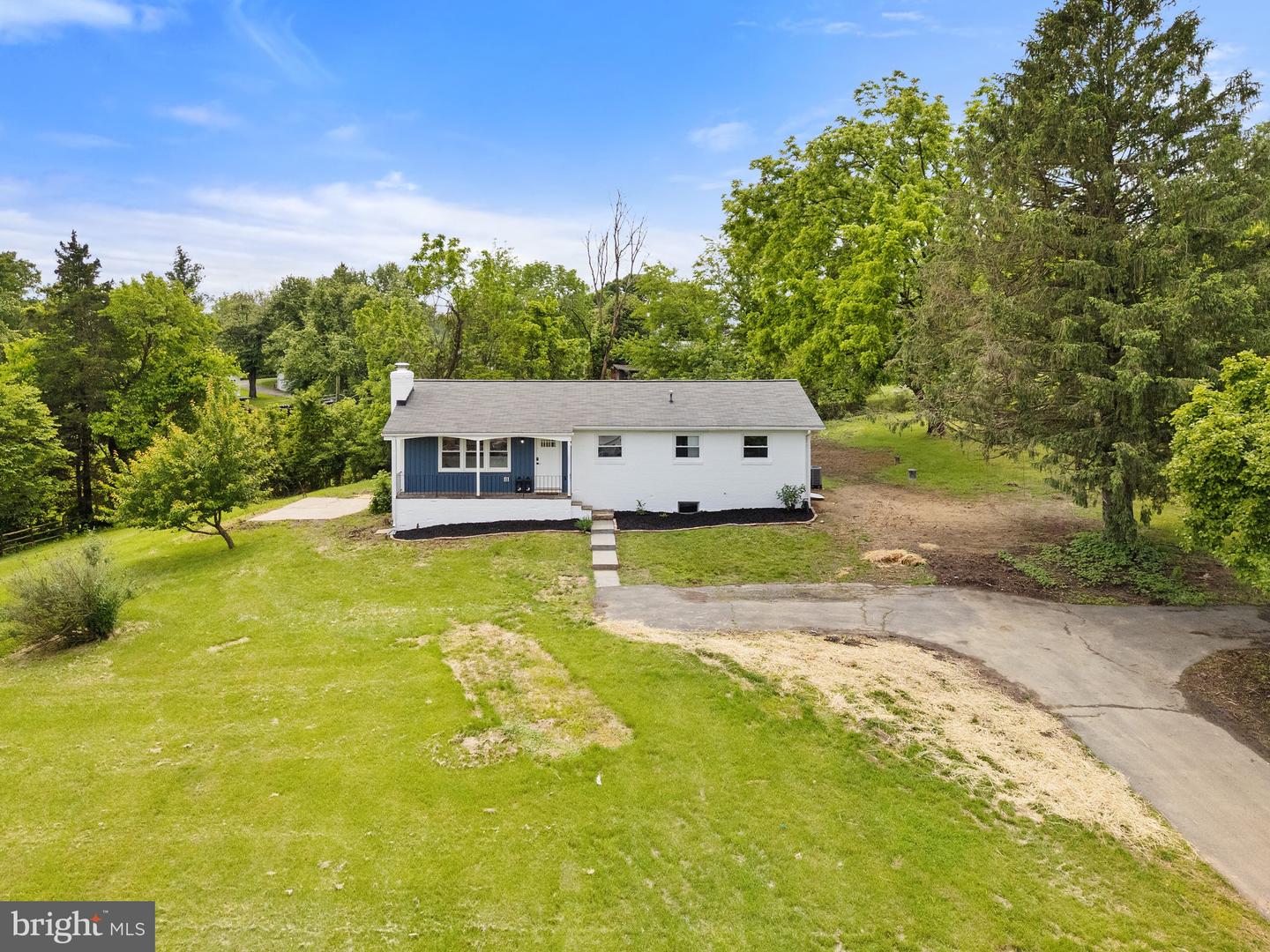 19561 HERNDON CT, LEESBURG, Virginia 20175, 4 Bedrooms Bedrooms, ,3 BathroomsBathrooms,Residential,For sale,19561 HERNDON CT,VALO2098090 MLS # VALO2098090