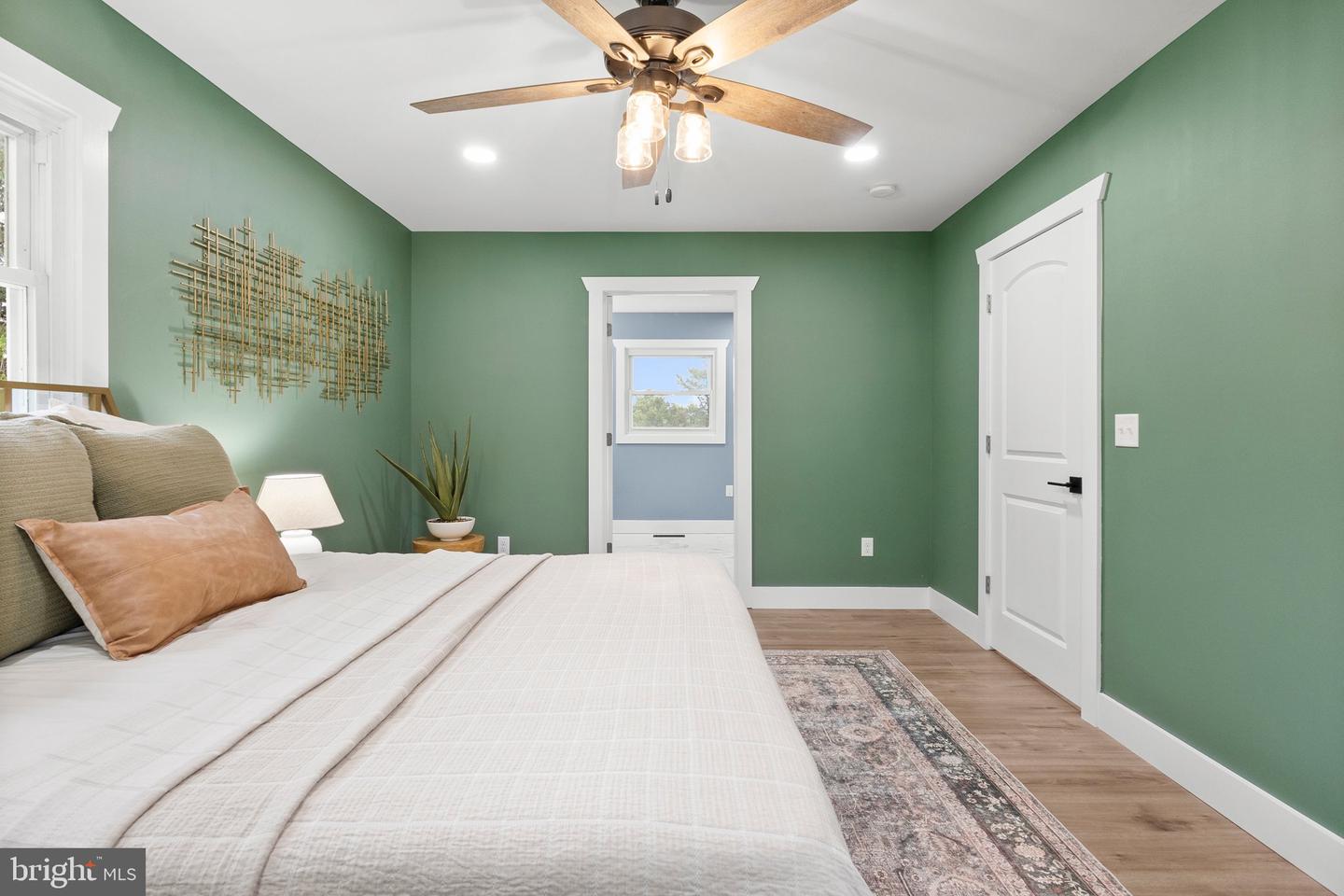 19561 HERNDON CT, LEESBURG, Virginia 20175, 4 Bedrooms Bedrooms, ,3 BathroomsBathrooms,Residential,For sale,19561 HERNDON CT,VALO2098090 MLS # VALO2098090