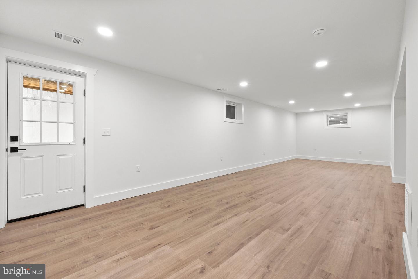 19561 HERNDON CT, LEESBURG, Virginia 20175, 4 Bedrooms Bedrooms, ,3 BathroomsBathrooms,Residential,For sale,19561 HERNDON CT,VALO2098090 MLS # VALO2098090