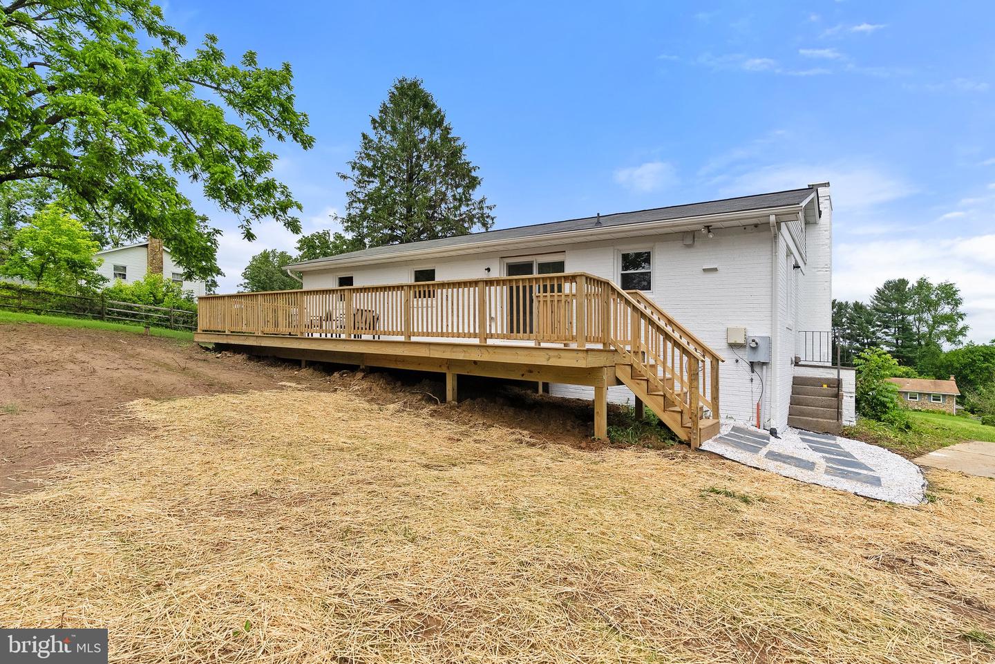 19561 HERNDON CT, LEESBURG, Virginia 20175, 4 Bedrooms Bedrooms, ,3 BathroomsBathrooms,Residential,For sale,19561 HERNDON CT,VALO2098090 MLS # VALO2098090