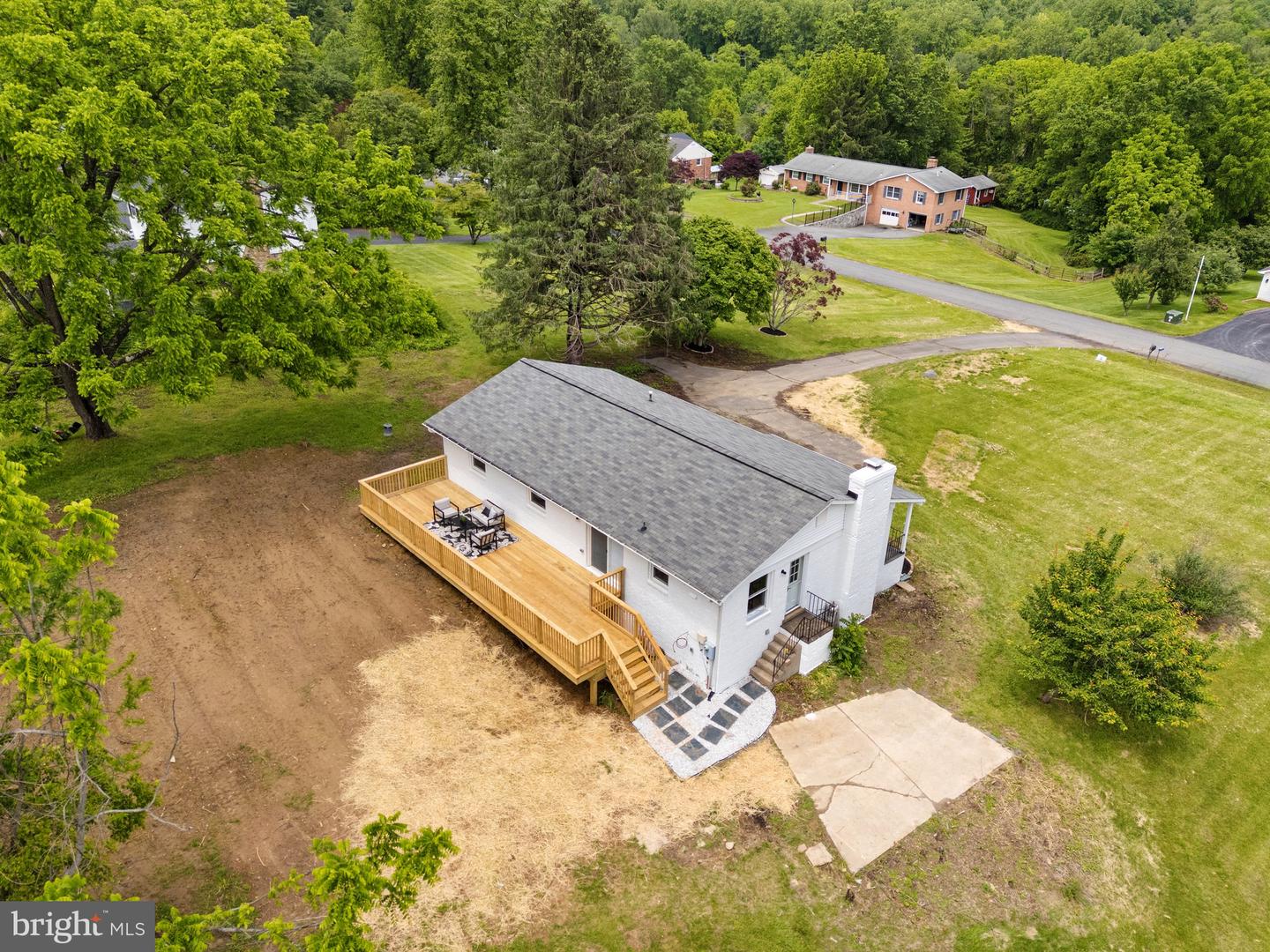 19561 HERNDON CT, LEESBURG, Virginia 20175, 4 Bedrooms Bedrooms, ,3 BathroomsBathrooms,Residential,For sale,19561 HERNDON CT,VALO2098090 MLS # VALO2098090