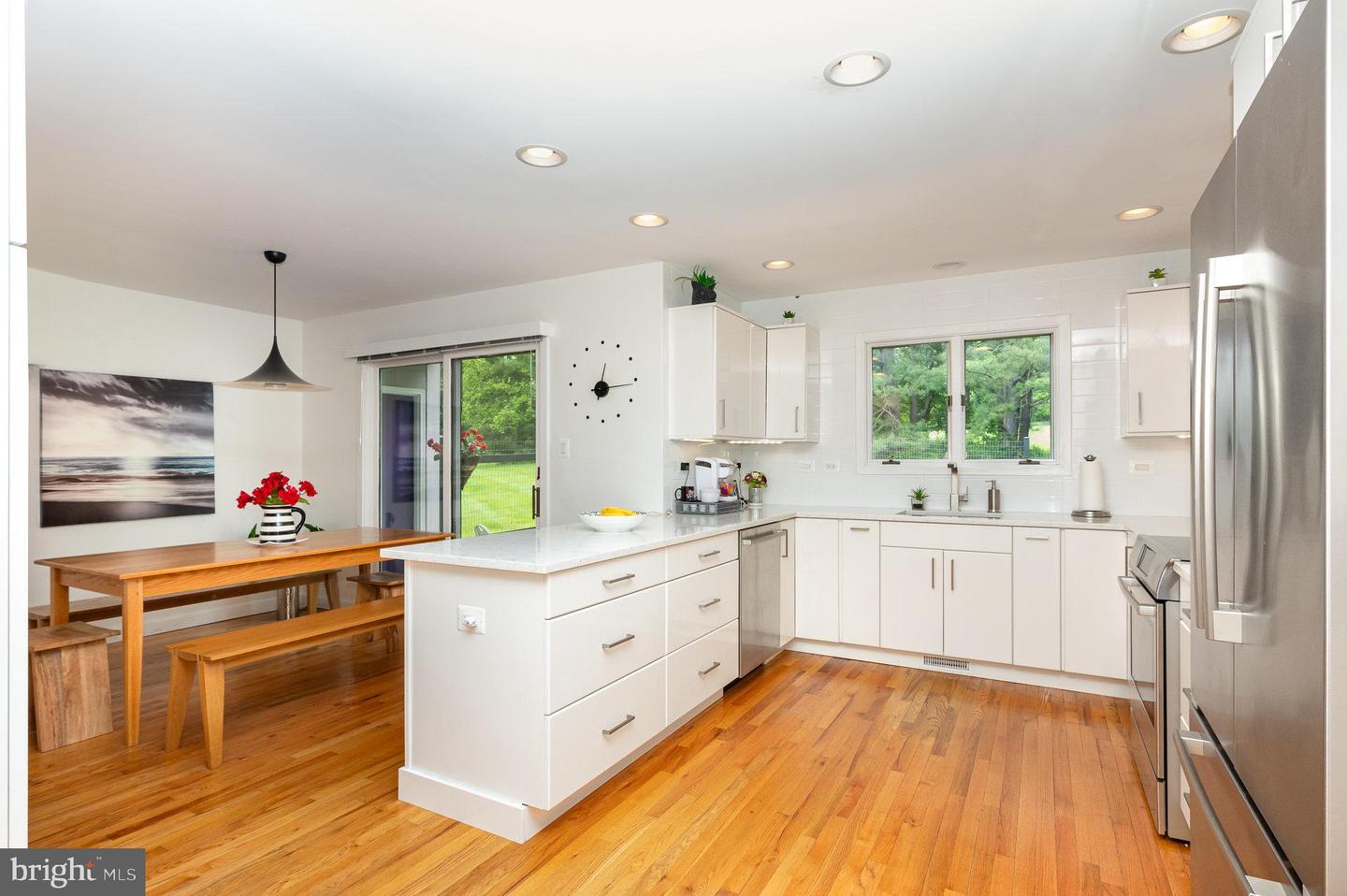 16222 HAMPTON RD, HAMILTON, Virginia 20158, 5 Bedrooms Bedrooms, ,4 BathroomsBathrooms,Residential,For sale,16222 HAMPTON RD,VALO2098100 MLS # VALO2098100