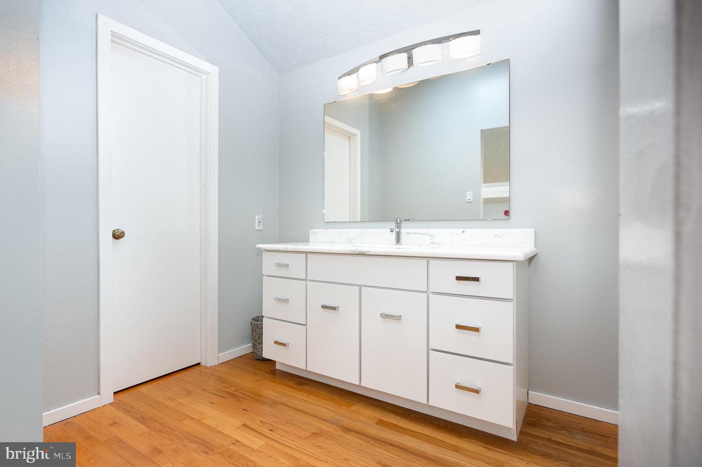 16222 HAMPTON RD, HAMILTON, Virginia 20158, 5 Bedrooms Bedrooms, ,4 BathroomsBathrooms,Residential,For sale,16222 HAMPTON RD,VALO2098100 MLS # VALO2098100