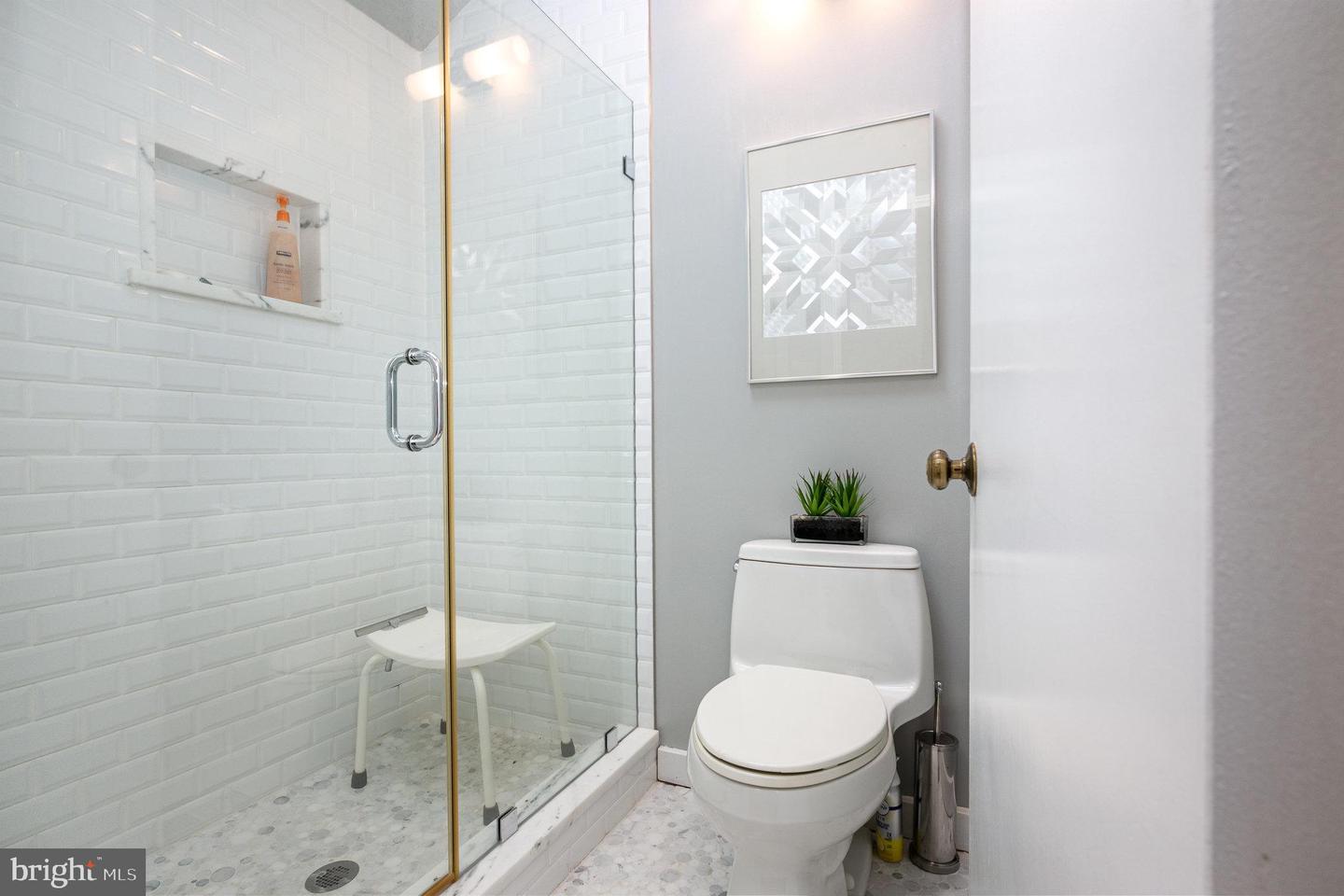 16222 HAMPTON RD, HAMILTON, Virginia 20158, 5 Bedrooms Bedrooms, ,4 BathroomsBathrooms,Residential,For sale,16222 HAMPTON RD,VALO2098100 MLS # VALO2098100