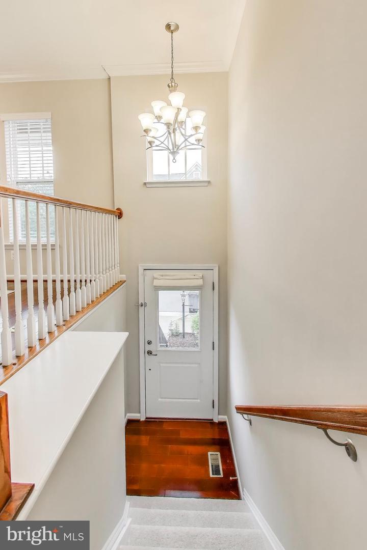 43478 HOPESTONE TER, CHANTILLY, Virginia 20152, 3 Bedrooms Bedrooms, ,2 BathroomsBathrooms,Residential,For sale,43478 HOPESTONE TER,VALO2098116 MLS # VALO2098116