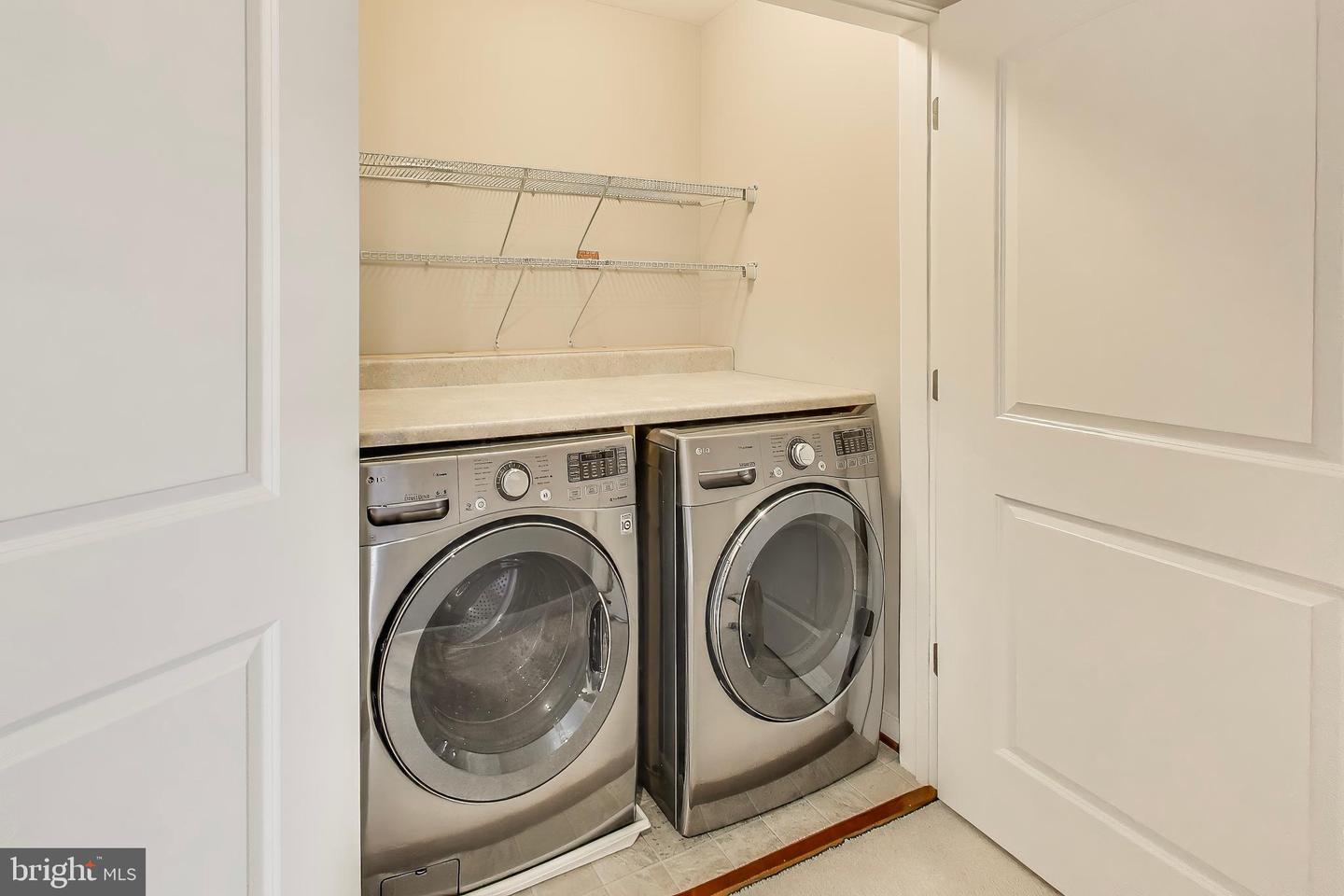 43478 HOPESTONE TER, CHANTILLY, Virginia 20152, 3 Bedrooms Bedrooms, ,2 BathroomsBathrooms,Residential,For sale,43478 HOPESTONE TER,VALO2098116 MLS # VALO2098116