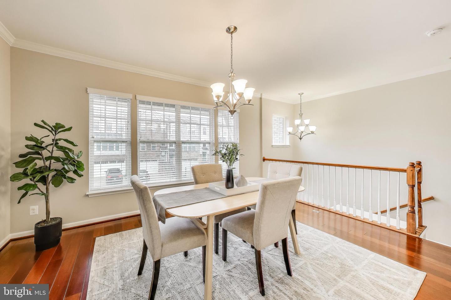 43478 HOPESTONE TER, CHANTILLY, Virginia 20152, 3 Bedrooms Bedrooms, ,2 BathroomsBathrooms,Residential,For sale,43478 HOPESTONE TER,VALO2098116 MLS # VALO2098116