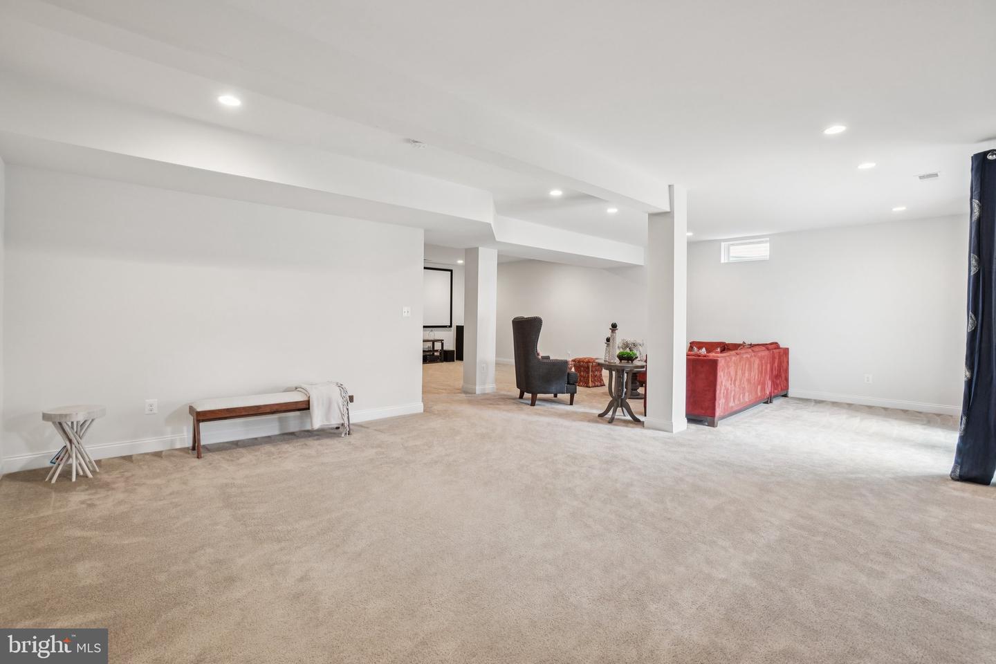 5845 WATERLOO BRIDGE CIR, HAYMARKET, Virginia 20169, 4 Bedrooms Bedrooms, ,5 BathroomsBathrooms,Residential,For sale,5845 WATERLOO BRIDGE CIR,VAPW2095756 MLS # VAPW2095756