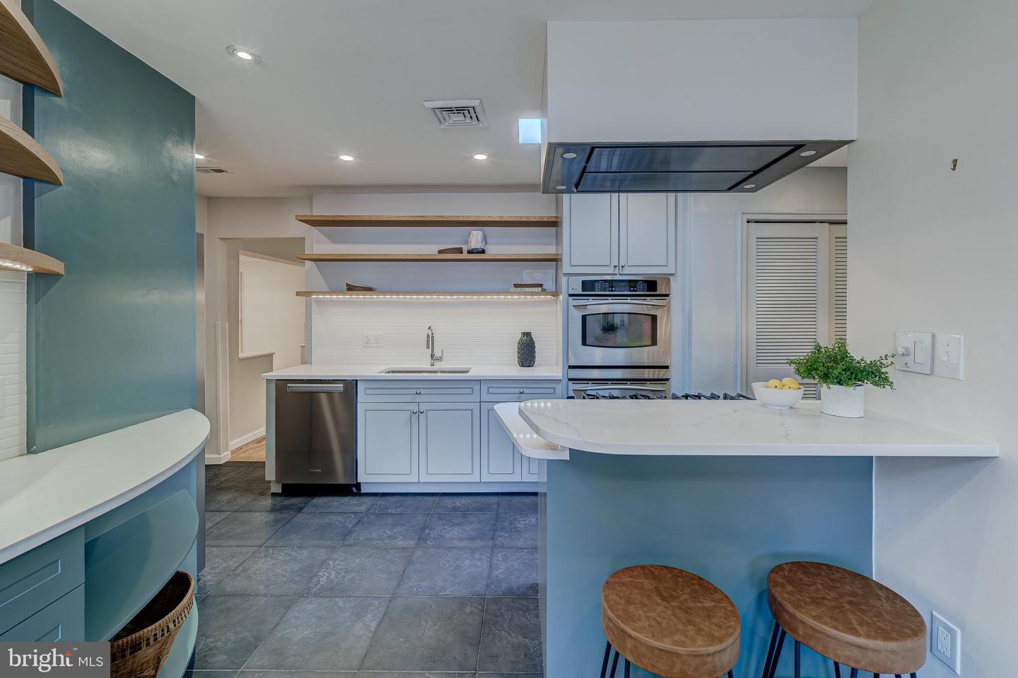 2206 FORDHAM DR, ALEXANDRIA, Virginia 22307, 4 Bedrooms Bedrooms, ,3 BathroomsBathrooms,Residential,For sale,2206 FORDHAM DR,VAFX2243820 MLS # VAFX2243820
