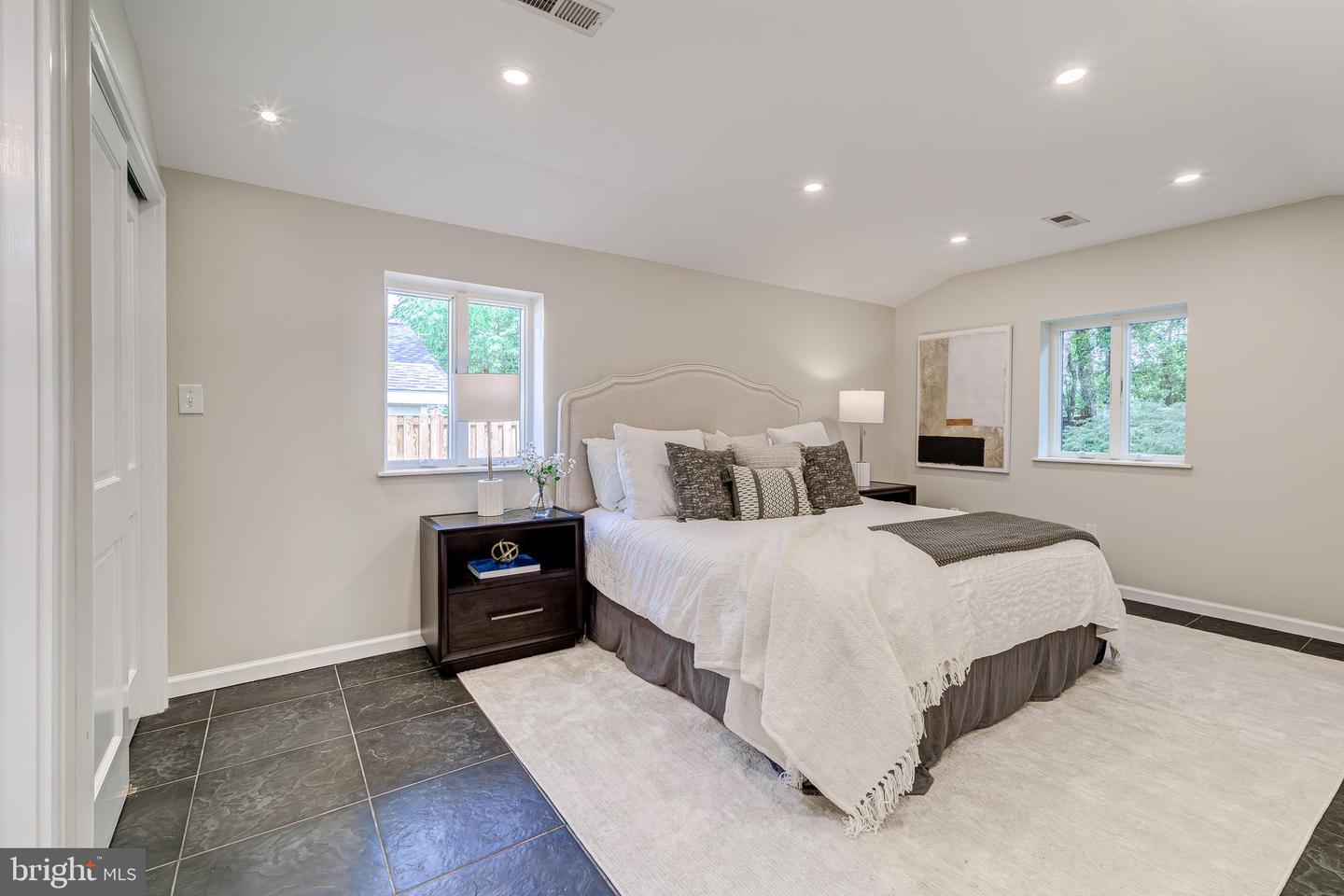 2206 FORDHAM DR, ALEXANDRIA, Virginia 22307, 4 Bedrooms Bedrooms, ,3 BathroomsBathrooms,Residential,For sale,2206 FORDHAM DR,VAFX2243820 MLS # VAFX2243820