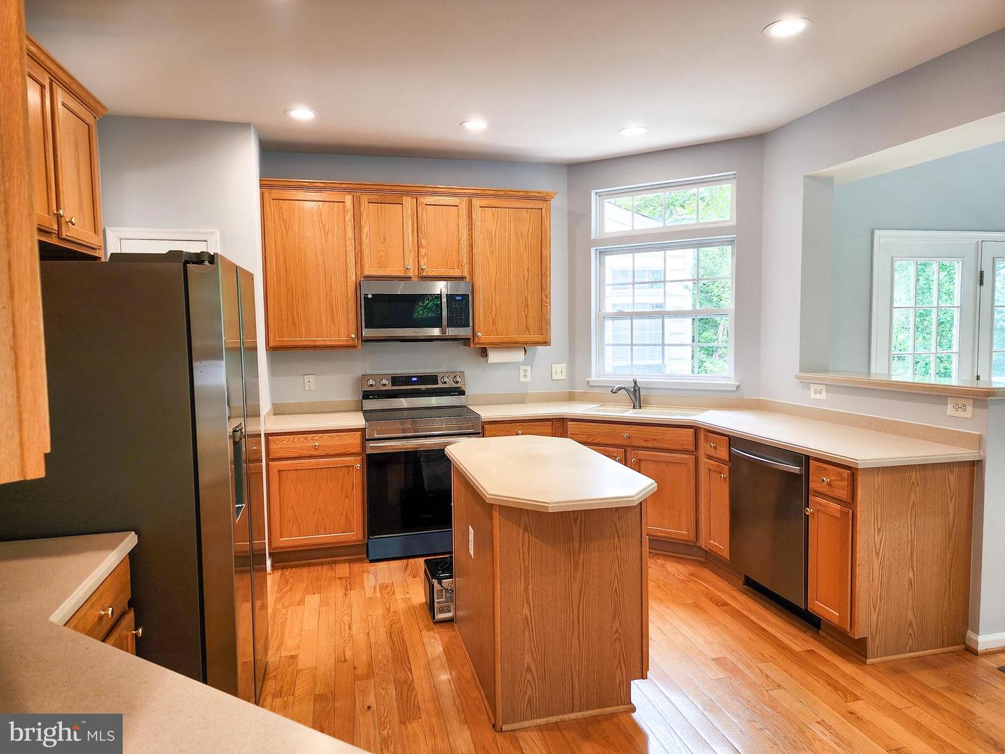 9120 STONEGARDEN DR, LORTON, Virginia 22079, 4 Bedrooms Bedrooms, ,3 BathroomsBathrooms,Residential,For sale,9120 STONEGARDEN DR,VAFX2243830 MLS # VAFX2243830
