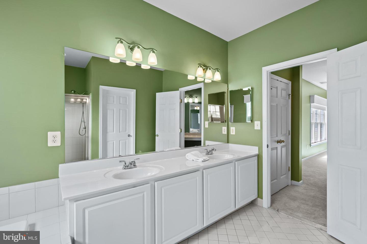 615 KINVARRA PL, PURCELLVILLE, Virginia 20132, 4 Bedrooms Bedrooms, ,2 BathroomsBathrooms,Residential,For sale,615 KINVARRA PL,VALO2098180 MLS # VALO2098180
