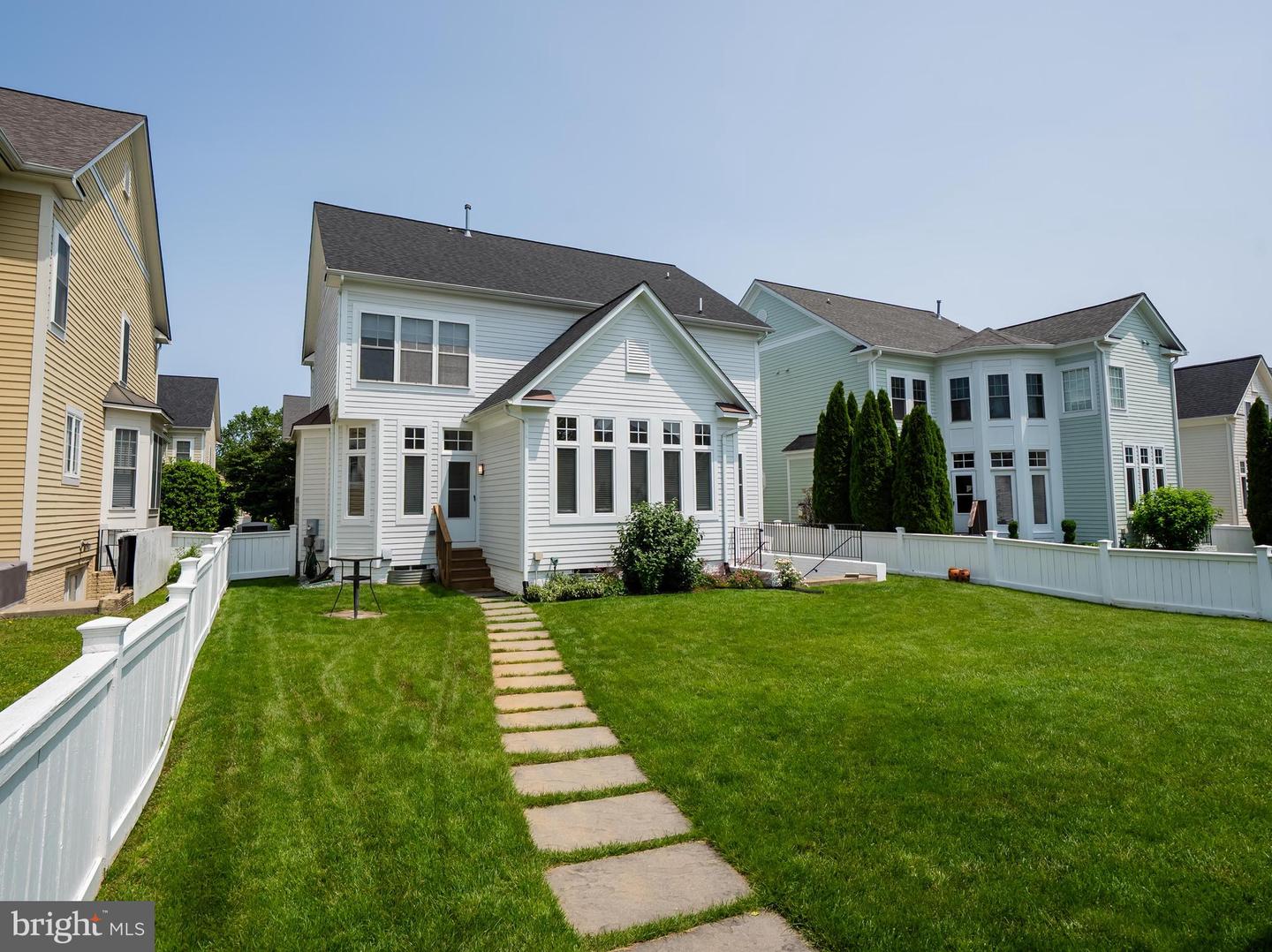 615 KINVARRA PL, PURCELLVILLE, Virginia 20132, 4 Bedrooms Bedrooms, ,2 BathroomsBathrooms,Residential,For sale,615 KINVARRA PL,VALO2098180 MLS # VALO2098180