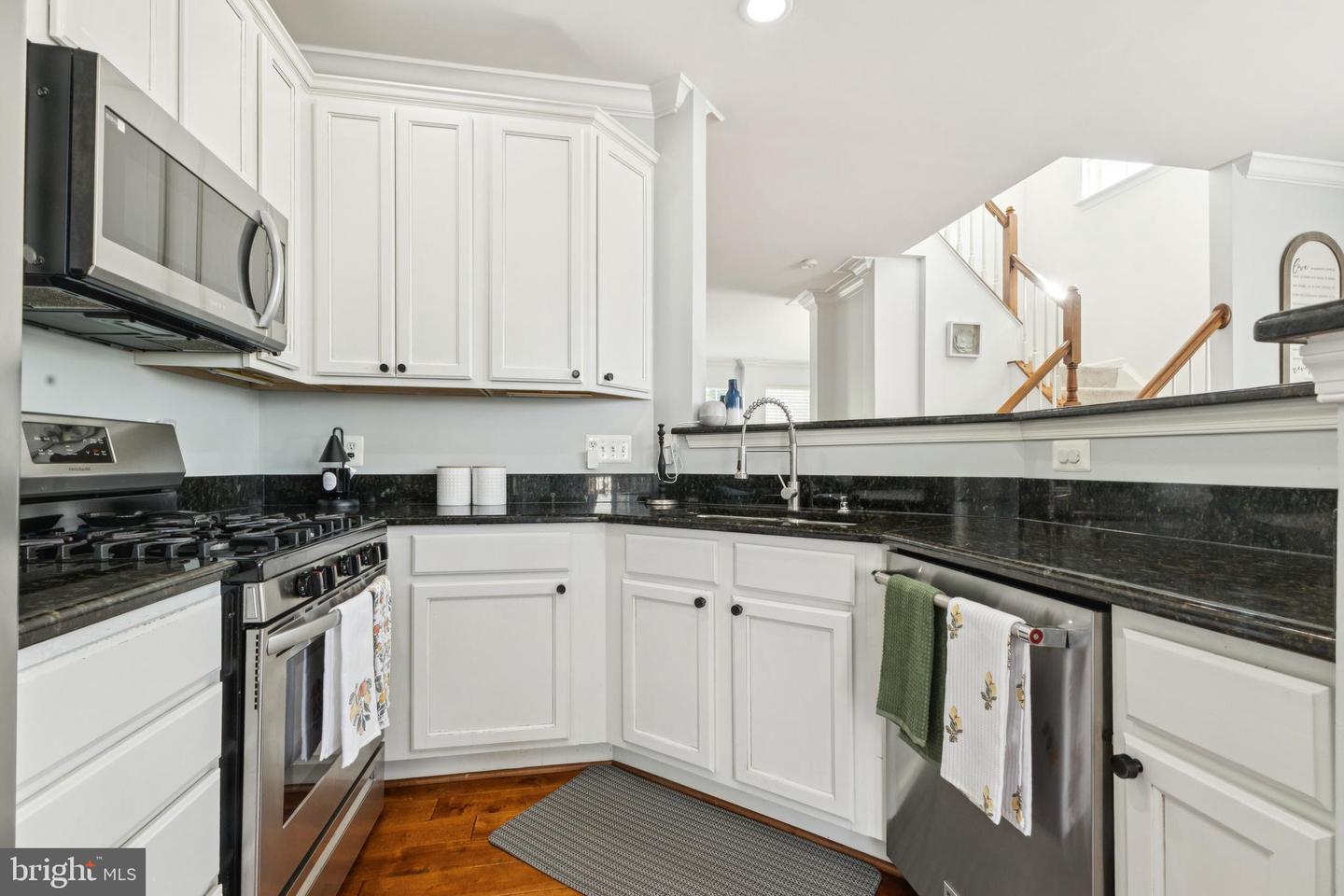 46246 MILTHORN TER, STERLING, Virginia 20165, 3 Bedrooms Bedrooms, ,2 BathroomsBathrooms,Residential,For sale,46246 MILTHORN TER,VALO2098212 MLS # VALO2098212