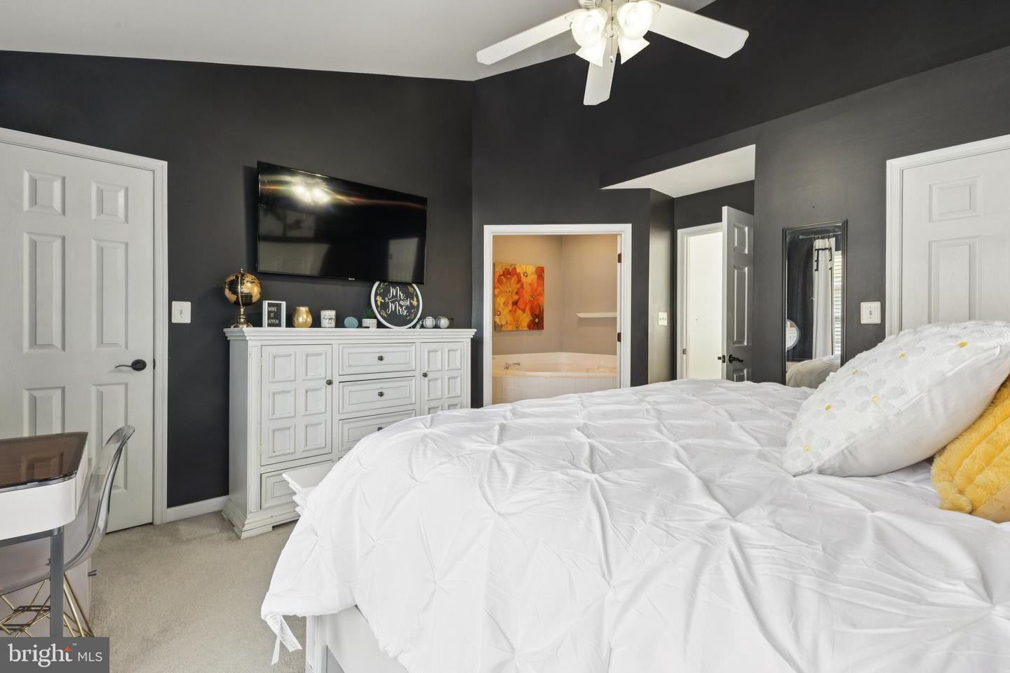 46246 MILTHORN TER, STERLING, Virginia 20165, 3 Bedrooms Bedrooms, ,2 BathroomsBathrooms,Residential,For sale,46246 MILTHORN TER,VALO2098212 MLS # VALO2098212