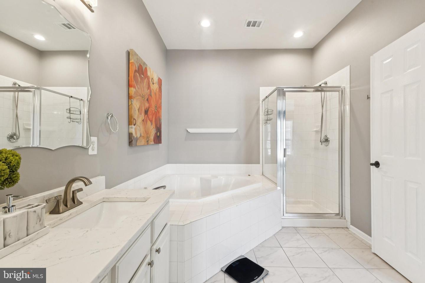 46246 MILTHORN TER, STERLING, Virginia 20165, 3 Bedrooms Bedrooms, ,2 BathroomsBathrooms,Residential,For sale,46246 MILTHORN TER,VALO2098212 MLS # VALO2098212