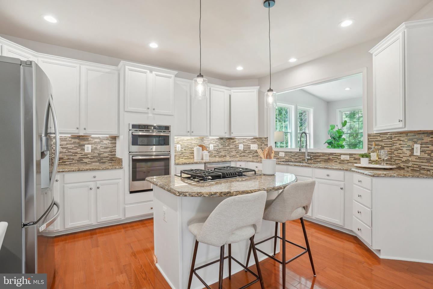 25487 DABNER DR, CHANTILLY, Virginia 20152, 4 Bedrooms Bedrooms, ,3 BathroomsBathrooms,Residential,For sale,25487 DABNER DR,VALO2098214 MLS # VALO2098214
