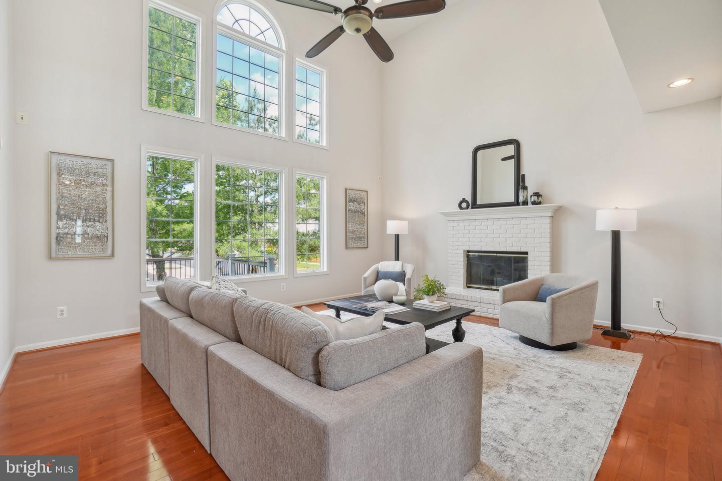 25487 DABNER DR, CHANTILLY, Virginia 20152, 4 Bedrooms Bedrooms, ,3 BathroomsBathrooms,Residential,For sale,25487 DABNER DR,VALO2098214 MLS # VALO2098214