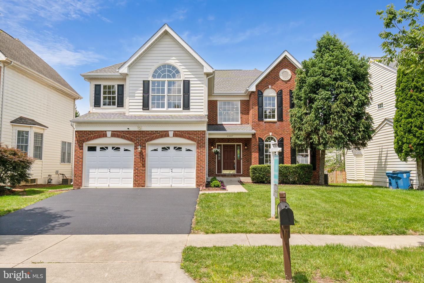 25487 DABNER DR, CHANTILLY, Virginia 20152, 4 Bedrooms Bedrooms, ,3 BathroomsBathrooms,Residential,For sale,25487 DABNER DR,VALO2098214 MLS # VALO2098214