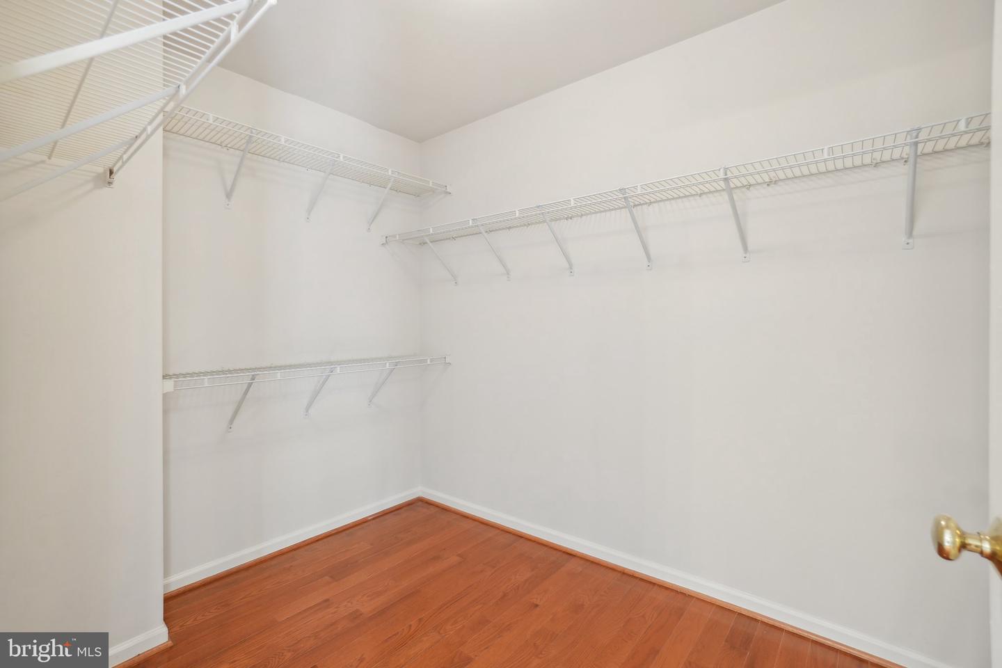 25487 DABNER DR, CHANTILLY, Virginia 20152, 4 Bedrooms Bedrooms, ,3 BathroomsBathrooms,Residential,For sale,25487 DABNER DR,VALO2098214 MLS # VALO2098214