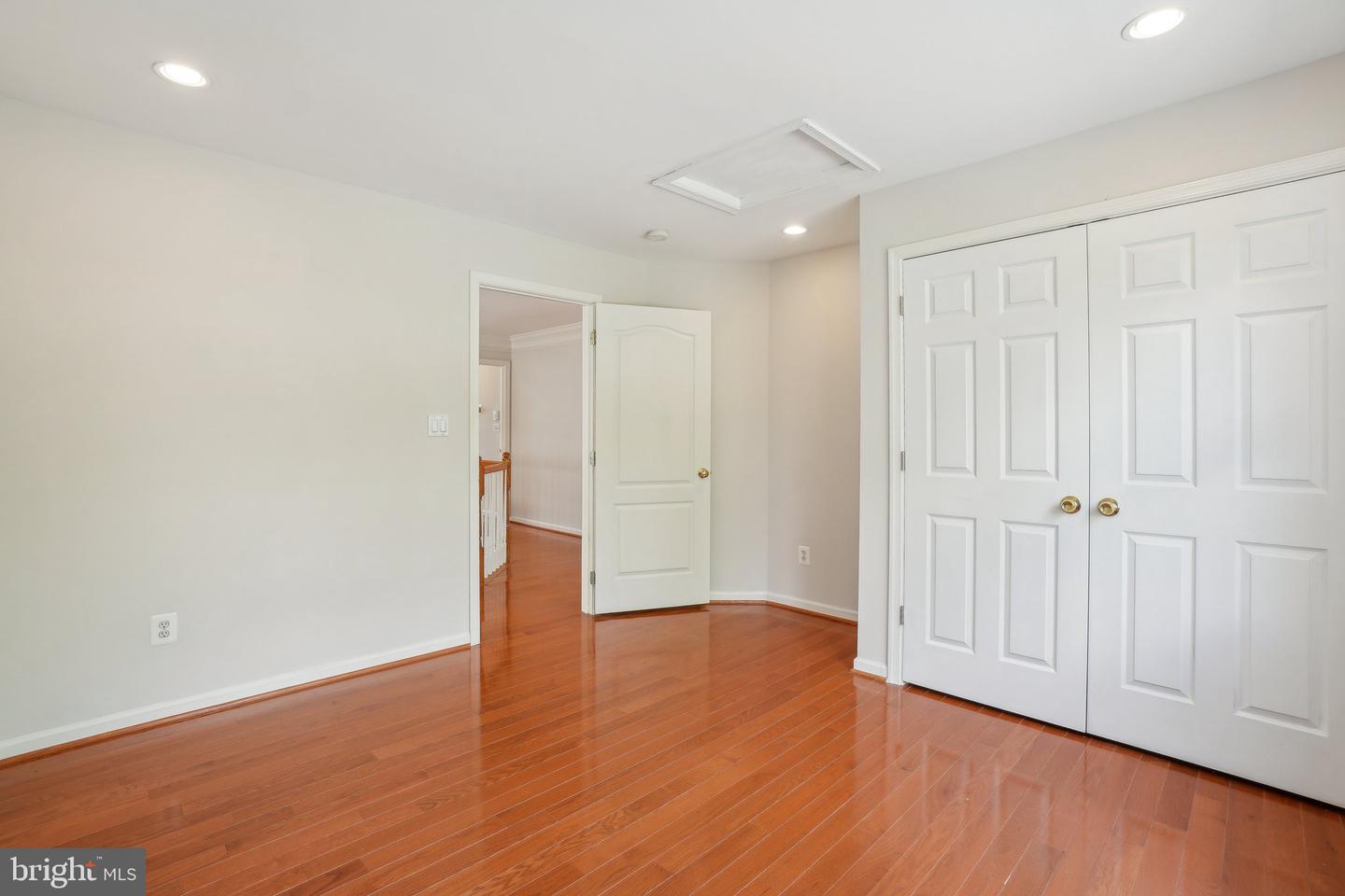 25487 DABNER DR, CHANTILLY, Virginia 20152, 4 Bedrooms Bedrooms, ,3 BathroomsBathrooms,Residential,For sale,25487 DABNER DR,VALO2098214 MLS # VALO2098214