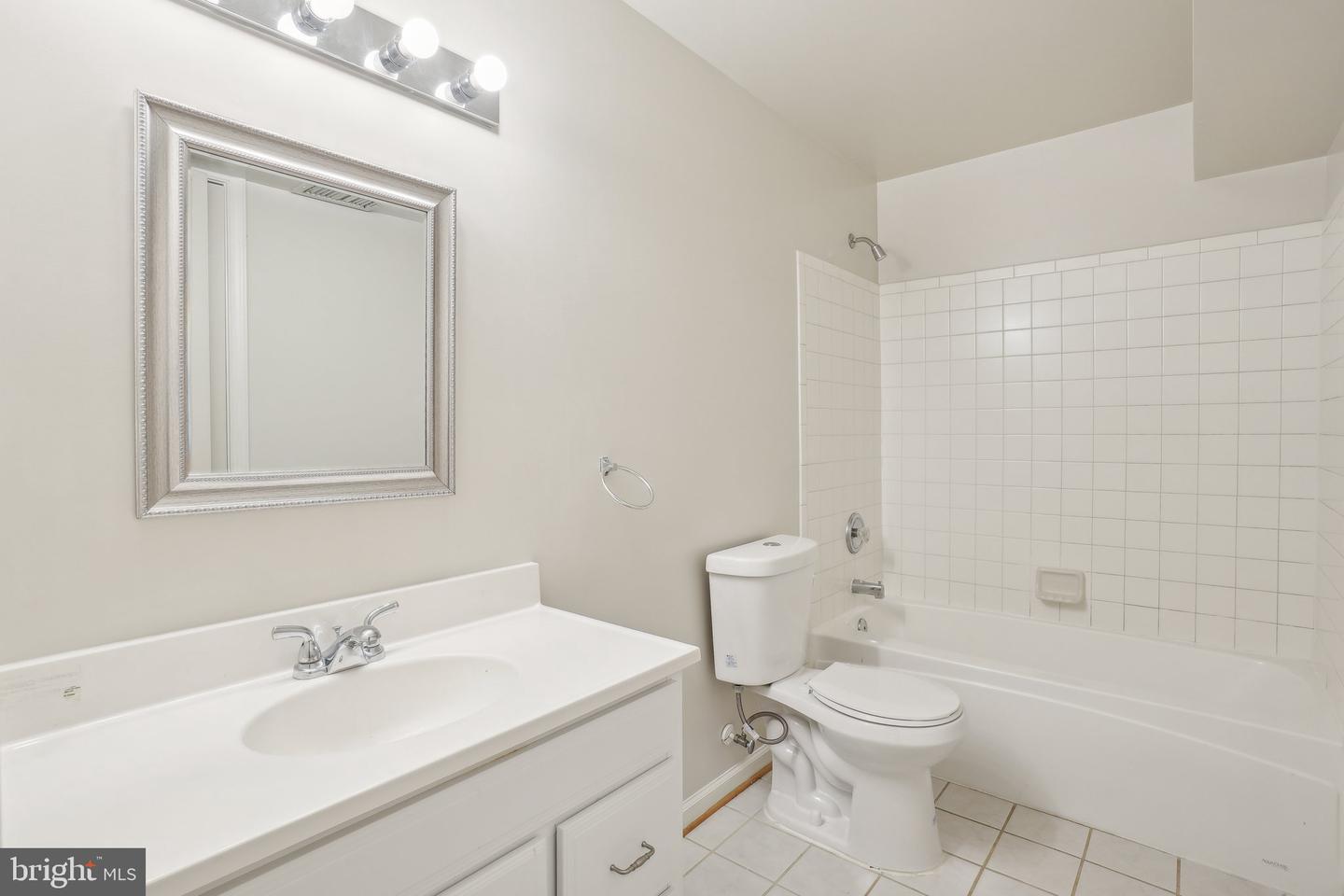 25487 DABNER DR, CHANTILLY, Virginia 20152, 4 Bedrooms Bedrooms, ,3 BathroomsBathrooms,Residential,For sale,25487 DABNER DR,VALO2098214 MLS # VALO2098214
